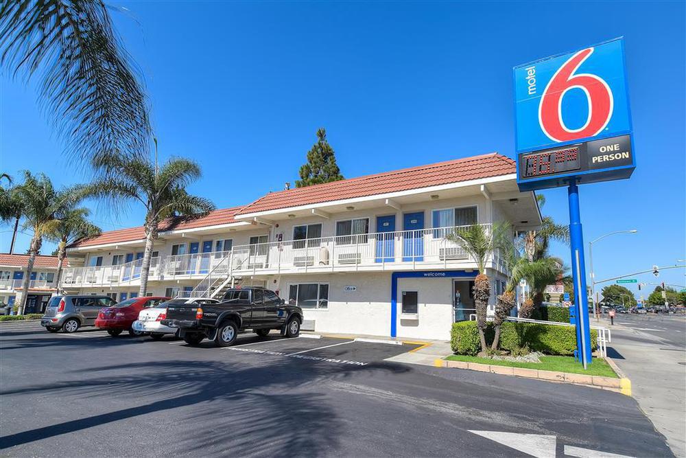 Motel 6-Long Beach, Ca - Los Angeles Bagian luar foto